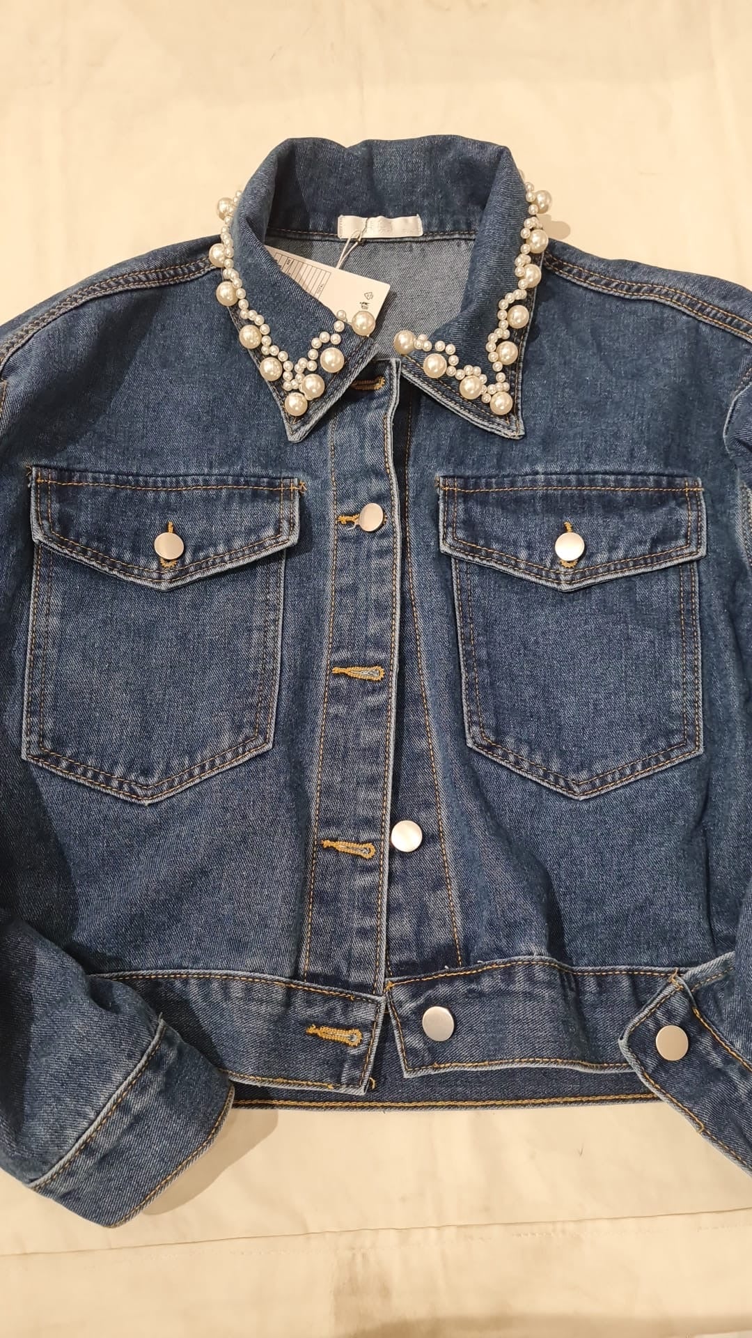 Giacca di Jeans con Colletto di Perle