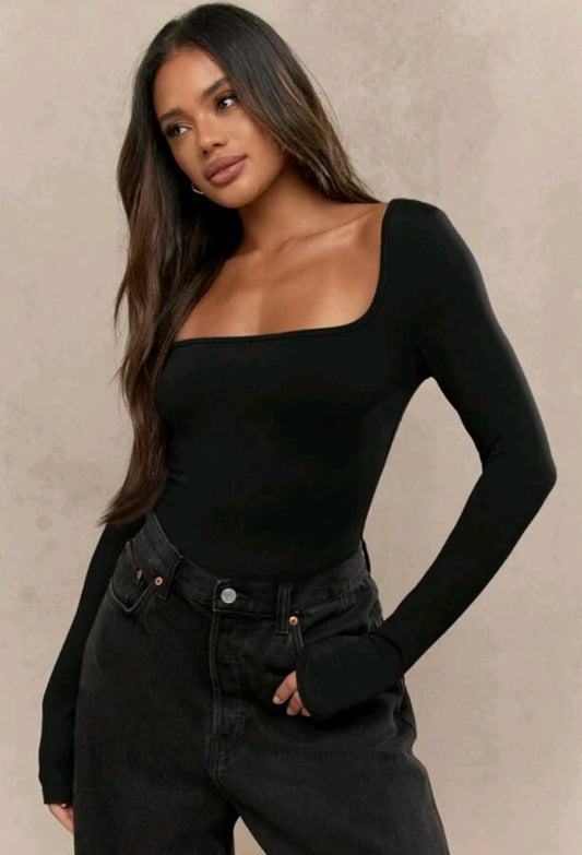 Body manica lunga con scollo quadrato