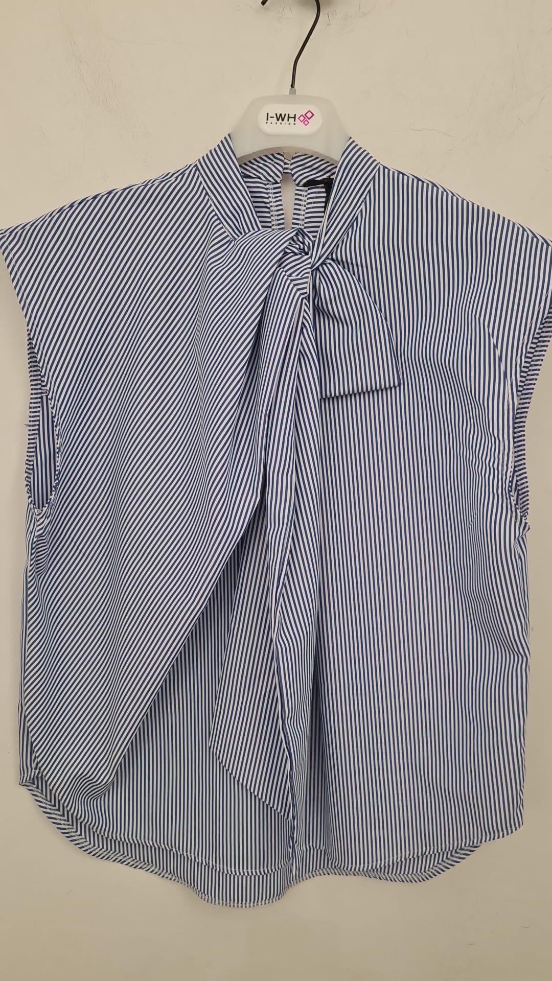 Camicia a Righe con Fiocco